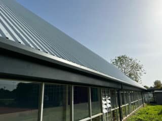 New R-MER CLAD metal roof system on school in Romsey