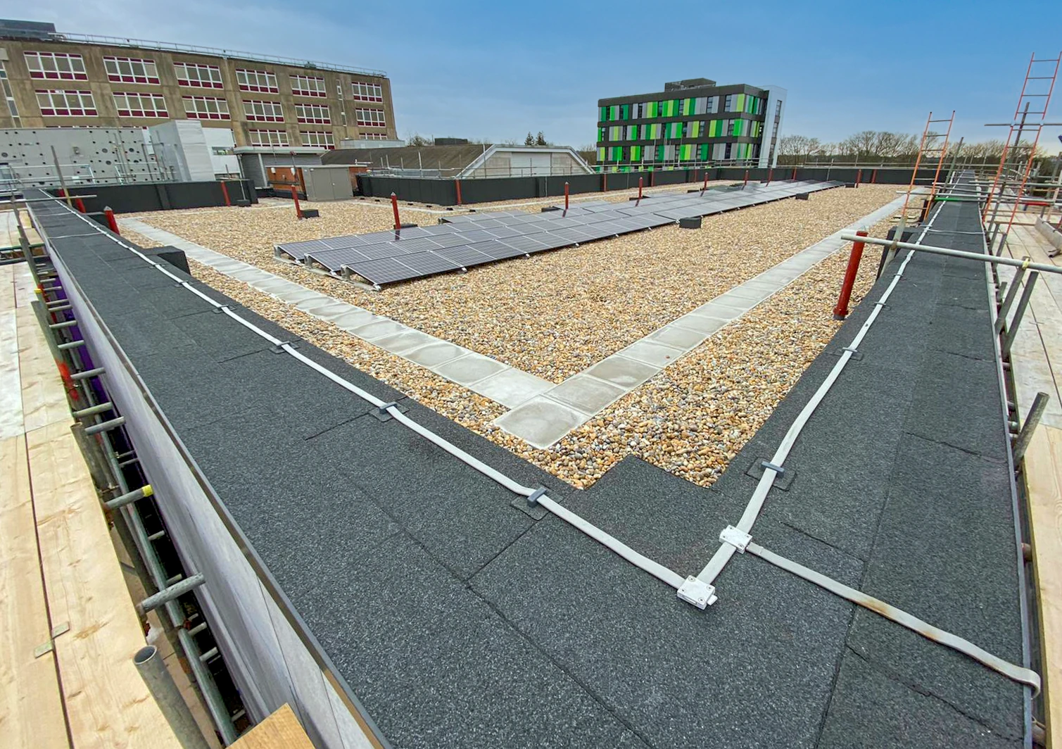 Rooftop solar panels and gravel garden on Southampton General Hospital oncology ward